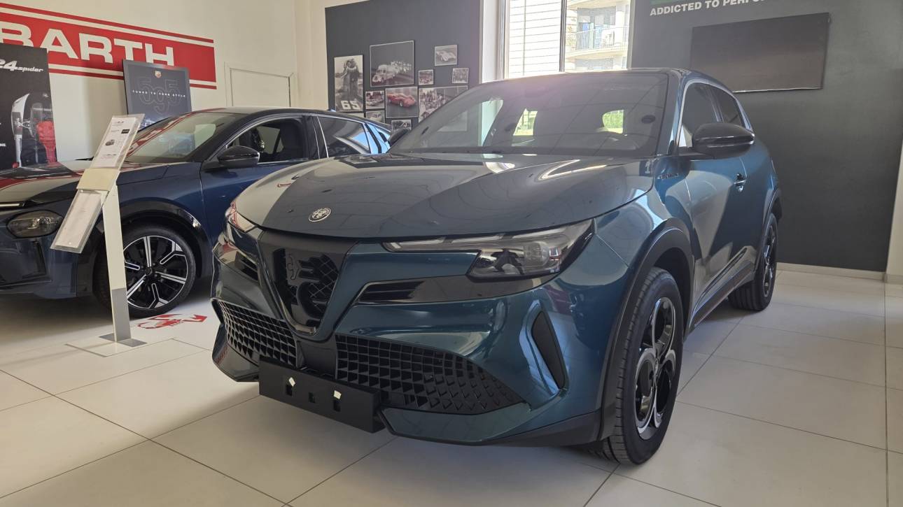 Alfa Romeo JUNIOR HYBRID SPECIALE