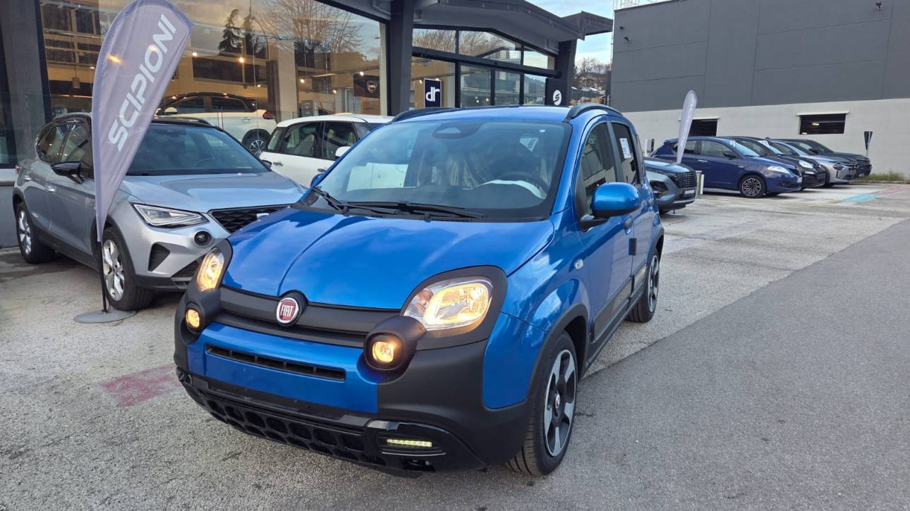 FIAT PANDINA CROSS 1.0 HYBRID